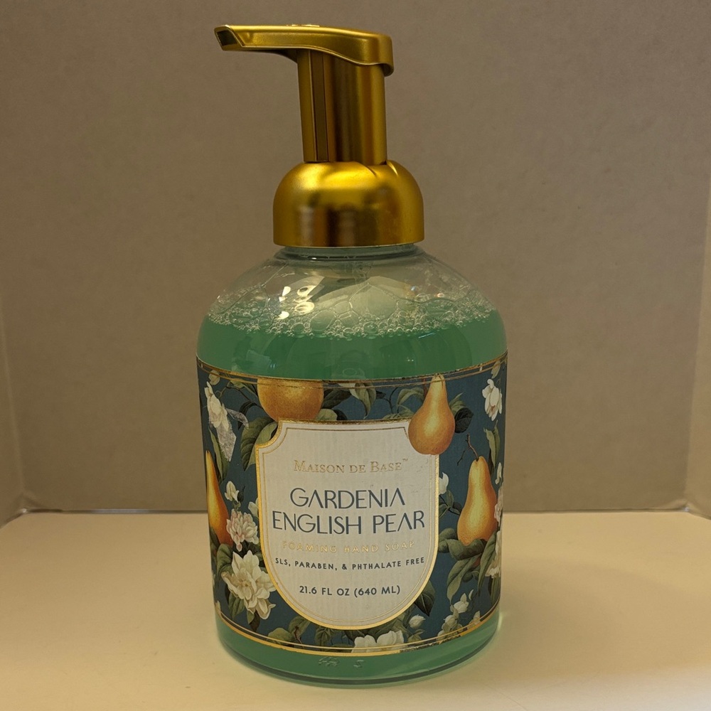Maison De Base Gardenia English Pear Hand Soap